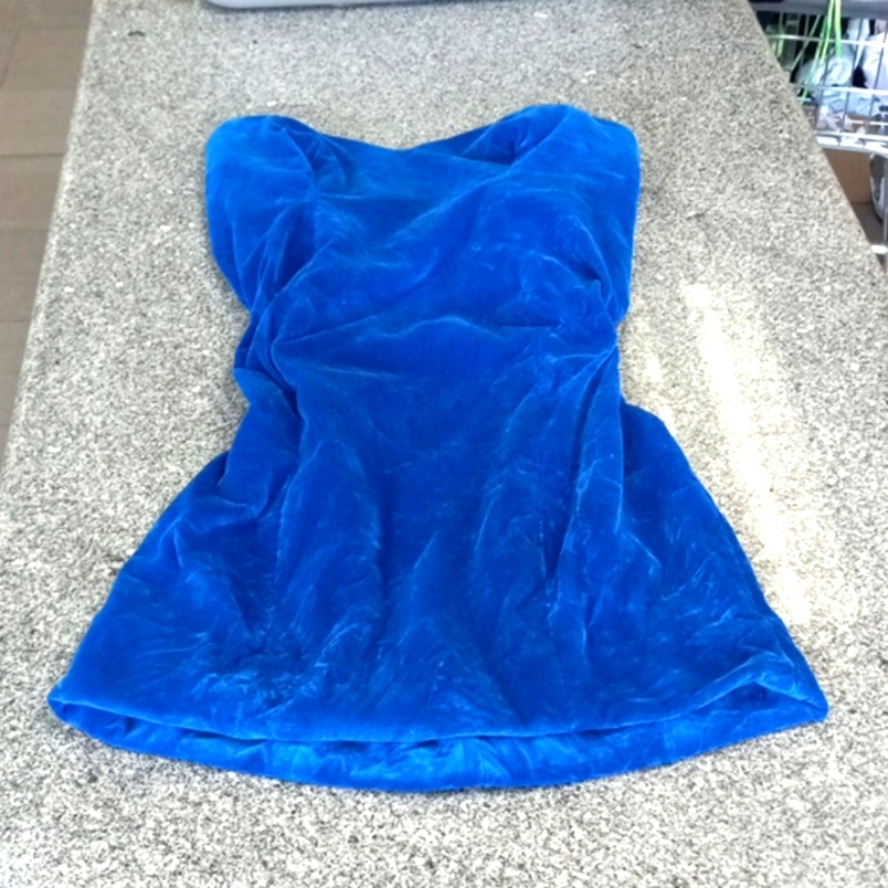 Blue velour strappless